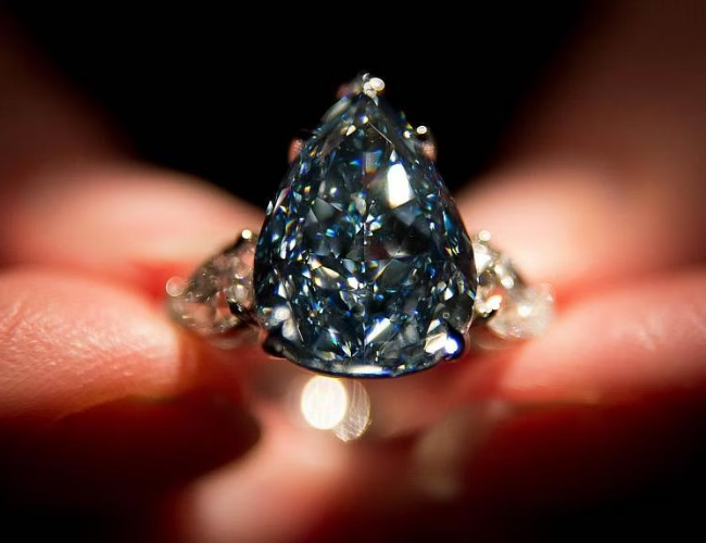 The Winston Blue diamond